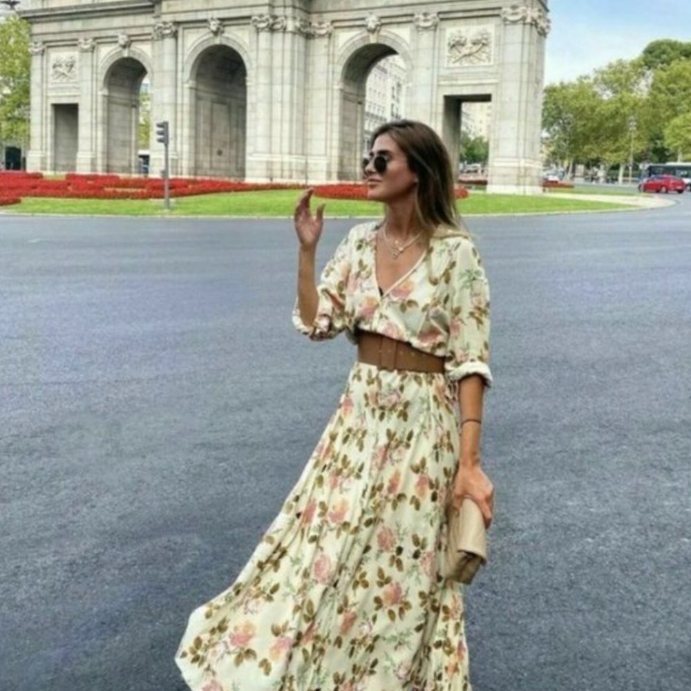 Zara Cream Floral Print Dress XS